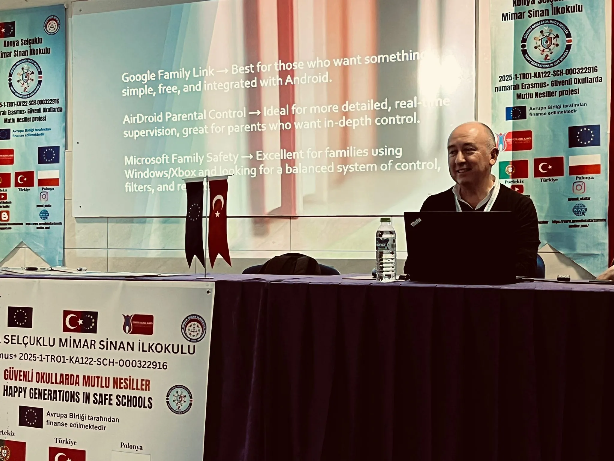 1. Gün Uzman Daveti Öğretmen Semineri